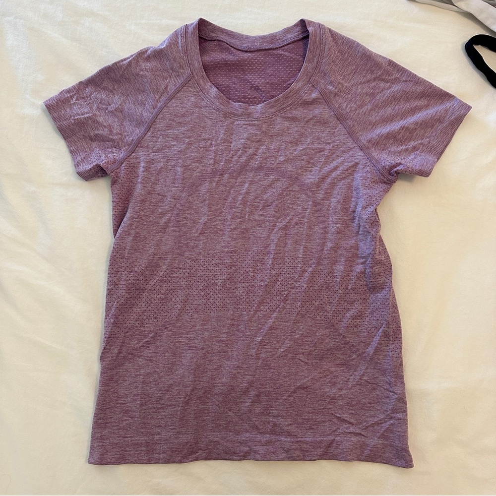 Lululemon swiftly cropped tee (mauve)